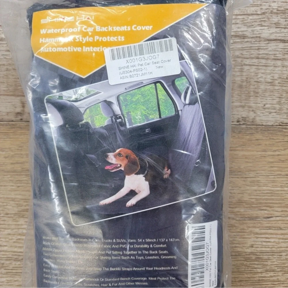 Pet car protector Shine Hai Back waterproof NWOT